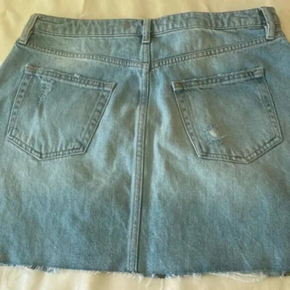We The Free People Distressed Light Denim A-Line Mini Skirt POCKETS M 10 - Picture 2 of 10